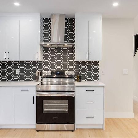Pet Friendly & Accessible, 4 Beds YYC Exterior foto