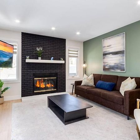 Pet Friendly & Accessible, 4 Beds YYC Exterior foto