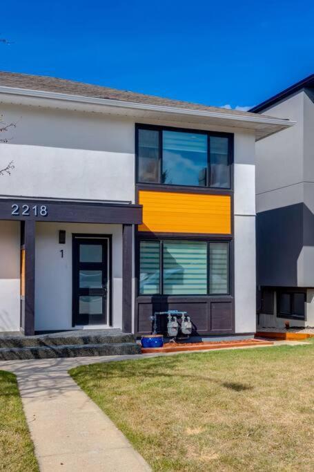 Pet Friendly & Accessible, 4 Beds YYC Exterior foto